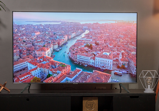 SAMSUNG 85-Inch  UHD 4K CU8000 TV